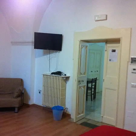 Accogliente Dimora לינה וארוחת בוקר פוטיניאנו