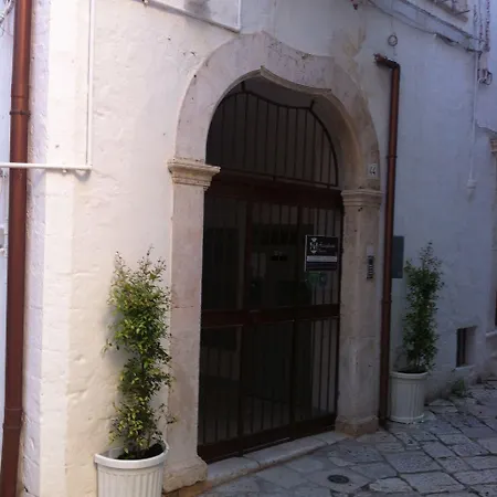 Accogliente Dimora Bed and Breakfast 3*