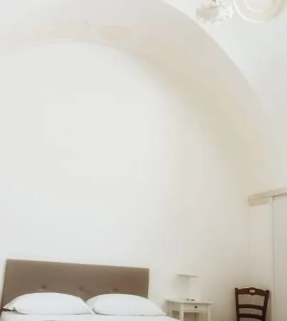 فندق مبيت وإفطار Accogliente Dimora بوتينيانو