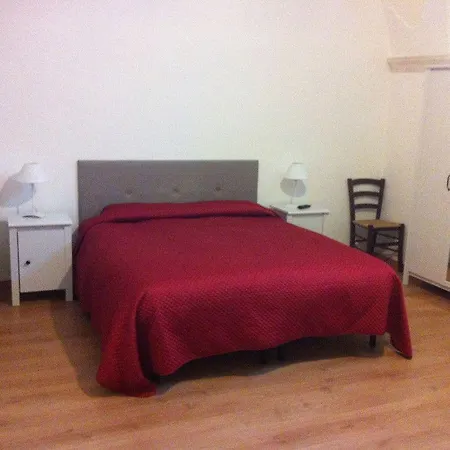 Accogliente Dimora B&B 푸티냐노