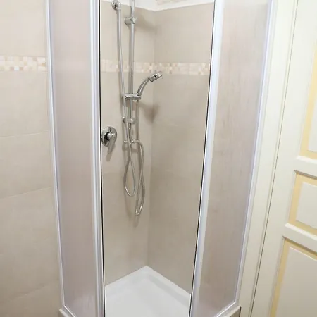 B&B Accogliente Dimora 푸티냐노